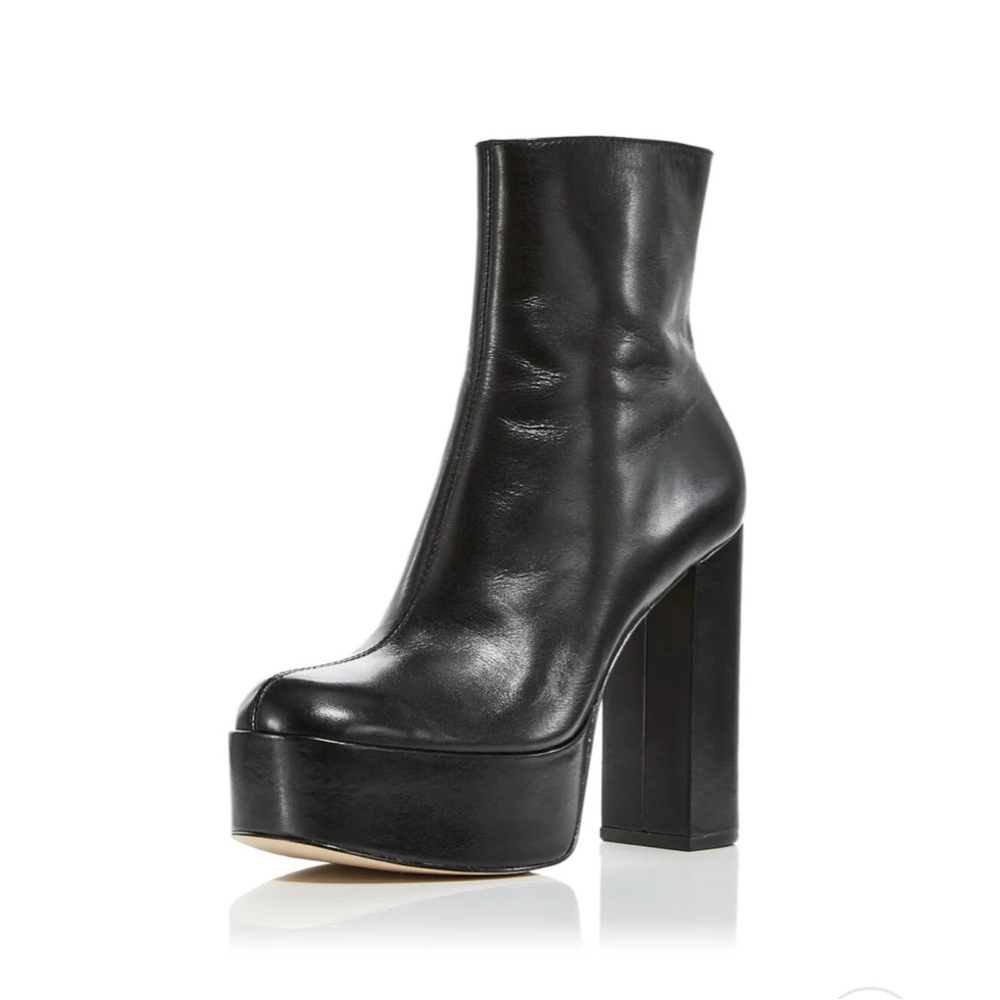 Aqua Womens 1" Platform Padded Penn Square Toe Block Heel Zip-Up Leather Booties